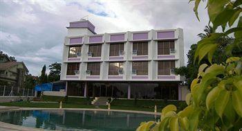 Hôtel Sapphire à Lonavala Extérieur photo